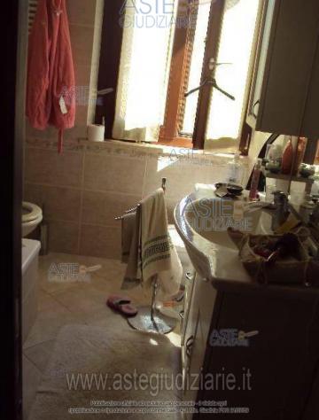 IMMOBILI-IMMOBILE RESIDENZIALE-Via Torino, 20, 06035 Grutti PG, Italia - Foto 3