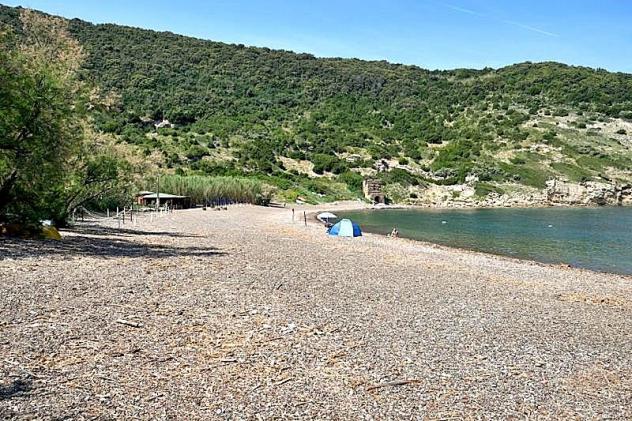 VILLA A SCHIERA di 5 vani e di 160 mq (PORTOFERRAIO) rif. 40E_5 - Foto 12