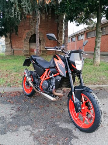 KTM 690 DUKE R ABS - Tagliandata - Gommata - Foto 9
