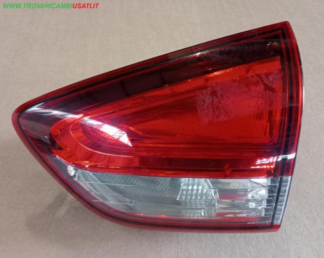 FANALE POST.D.(parte int.) SW RENAULT CLIO (B98/K98) 5p / Sporter Parti elettriche Fanaleria Fanali Fanale int. post. d RENAULT - CLIO IV 3/5P E S