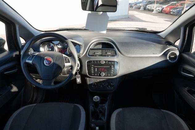 Fiat Punto 1.3 MJT II 75 CV 5 porte Lounge - Foto 8