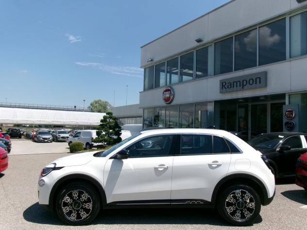 FIAT 600 1.2 Hybrid 110cv Vari colori - Foto 2