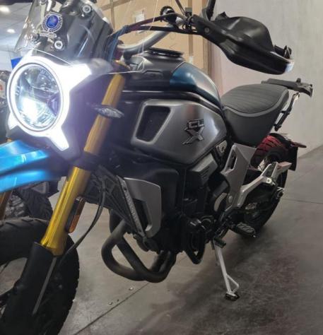 CF MOTO 700CL-X ADV rif. 23987037 - Foto 5