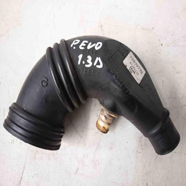 TUBO ASPIRAZIONE FILTRO ARIA FIAT Grande Punto 3° Serie 51879778 diesel 1.3 (12)