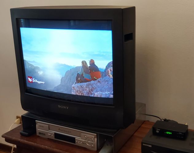 TV SONY TRINITRON A TUBO CATODICO