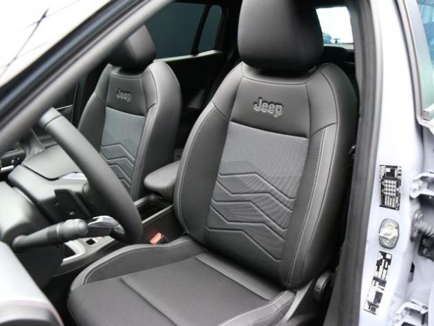 JEEP Avenger 1.2 Turbo 100CV(110CV) e-Hybrid Summit E-DCT 6 rif. 24122223 - Foto 10