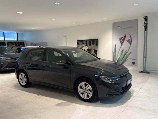 Volkswagen Golf 1.0 eTSI EVO DSG Adapive Cruise Fari LED Sensori - Foto 2