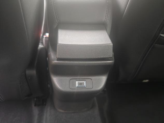 Jeep Avenger Avenger 1.2 turbo Summit fwd 100cv - Foto 10