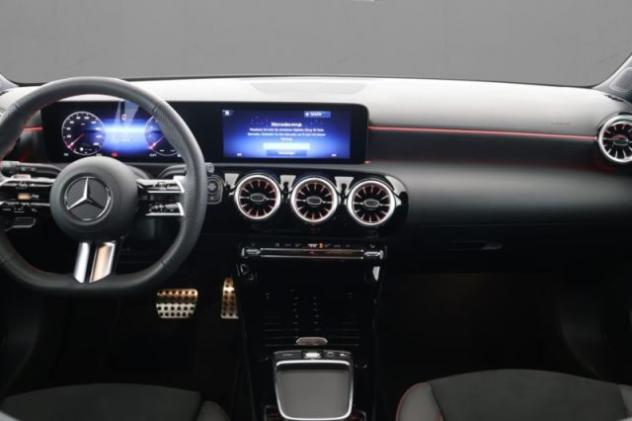 MERCEDES-BENZ A 200 Automatic AMG Line Advanced Plus rif. 24049497 - Foto 6