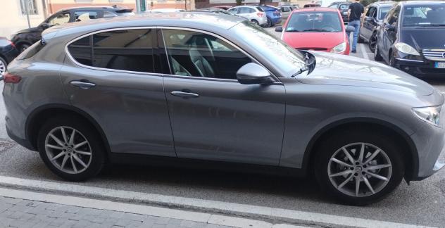 Alfa Romeo Stelvio 2.2 Turbodiesel 210 CV AT8 Q4 Executive - Foto 7
