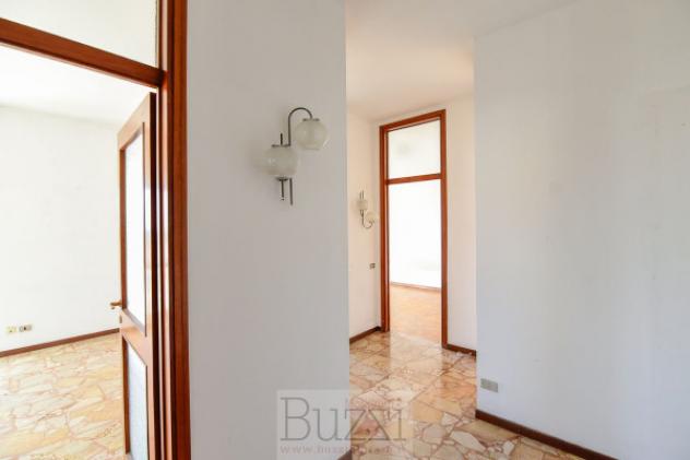 Appartamento di 86 m² con 3 locali e box auto in vendita a Seregno - Foto 18