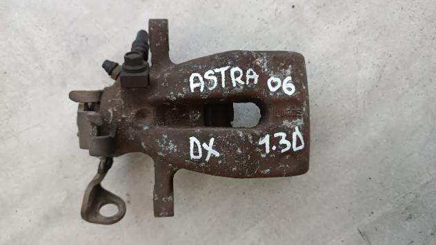 PINZA FRENO ANTERIORE DESTRA OPEL Astra H Berlina (0407)