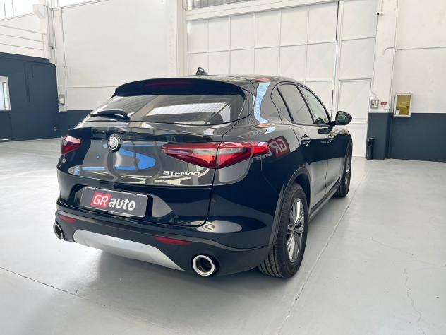 Alfa Romeo Stelvio Stelvio 2.2 Turbodiesel 190 CV AT8 Q4 Executive - Foto 7