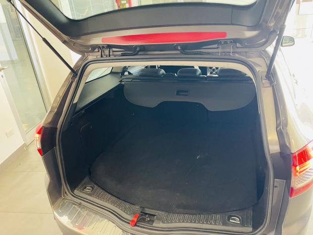 Ford Mondeo Mondeo SW 2.2 tdci Titanium c/radio 200cv - Foto 7