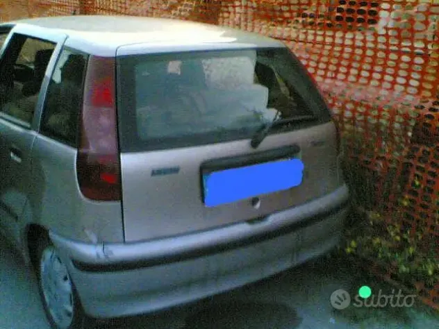 Fiat punto 5 porte grigio metallizzato - Foto 4