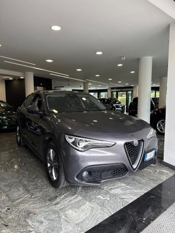 Alfa Romeo Stelvio 2.2 Turbodiesel 180 CV AT8 RWD Super - Foto 5