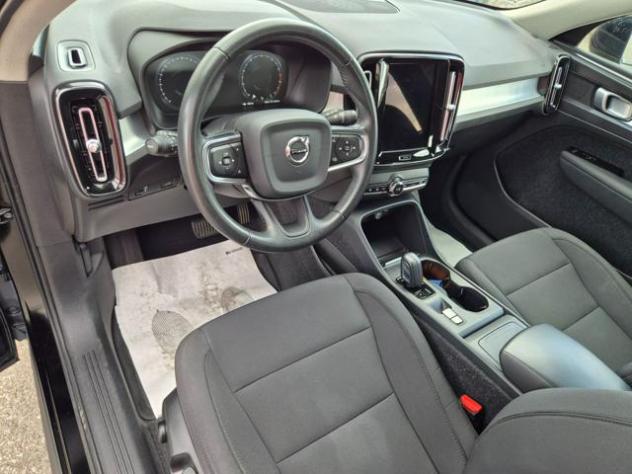 VOLVO XC40 T2 Geartronic Momentum rif. 23830665 - Foto 10
