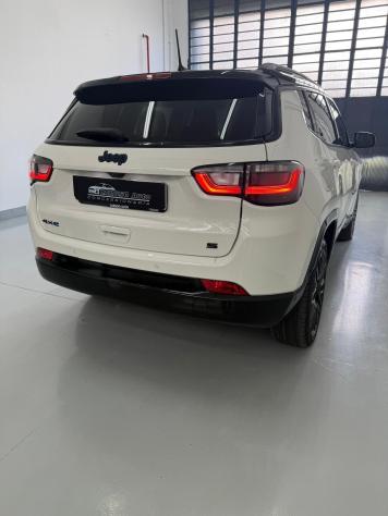 Jeep Compass 1.3 Turbo T4 240 CV PHEV AT6 4xe S NO VINCOLI - Foto 5