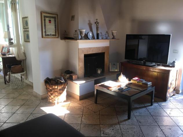 Villetta bifamiliare in vendita a Lido di Camaiore - Camaiore 200 mq Rif: 938648 - Foto 4