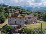 IMMOBILE DI PRESTIGIO di 10 vani e di 1100 mq (REGGELLO) rif. AAI913