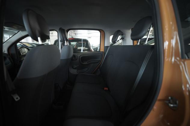 FIAT Panda III 2016 4x4 0.9 t.air t. 4x4 s&s 85cv my18 - Foto 9