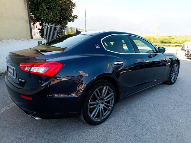 Maserati Ghibli 3.0 V6 DS 275cv GranLusso auto FINO A 24 MESI DI GARANZIA - Foto 10