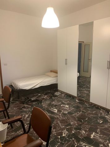 POSTO LETTO IN CAMERA DOPPIA per Ragazza - Foto 4