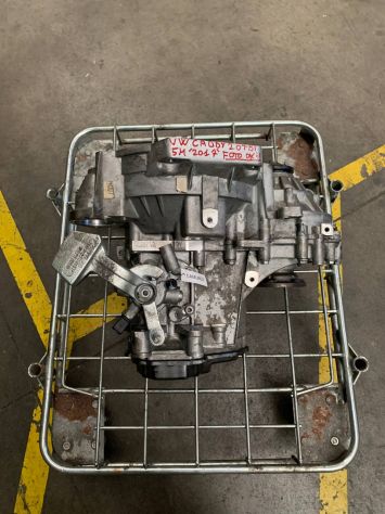 CAMBIO VOLKSWAGEN CADDY 2.0 TDI 5M "2017" USATO
