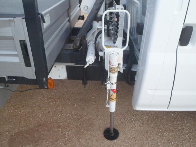 Ford Transit cassone fisso con gru - Foto 7