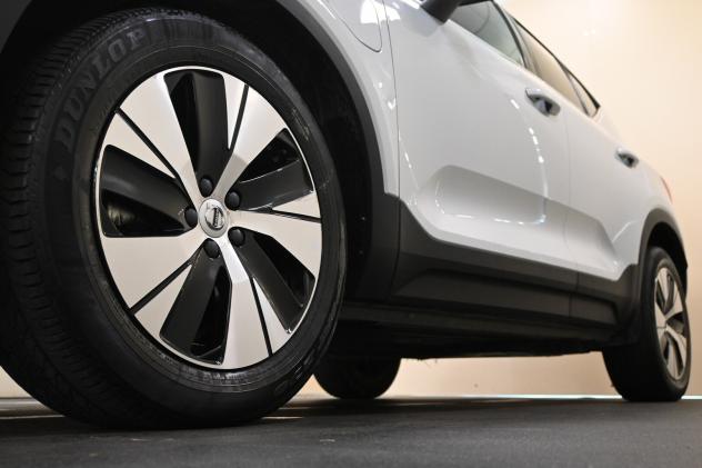 VOLVO XC40 (2017--) XC40 T4 Recharge Plug-in Hybrid Inscription Expression - Foto 4
