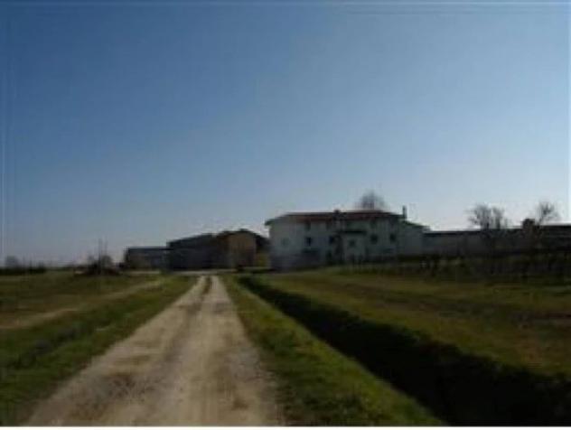 Immobile in asta di 453 m² con più di 5 locali e box auto in vendita a Palazzolo dello Stella - Foto 10