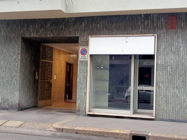 VIA STRADELLA 229 VENDESI NEGOZIO - Foto 2