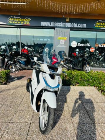 HONDA SH 300 i TUTTO INCLUSO ANCHE PASSAGGIO! MINI RATE rif. 24016584 - Foto 6