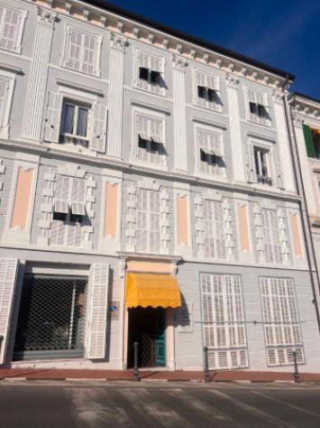 Attico / Mansarda di 78 m² con 2 locali in affitto a Ospedaletti - Foto 8