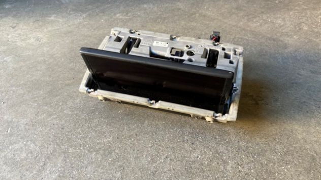 Display autoradio navigatore Audi A3 8v del 2015 (8V0857273M)