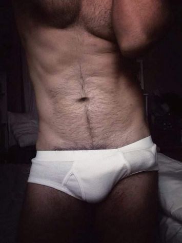 bendotato riceve donna gratis nel suo ufficio in corso unione 612 Torino pausa pranzo o tardo pomeriggio Tel:3494049517