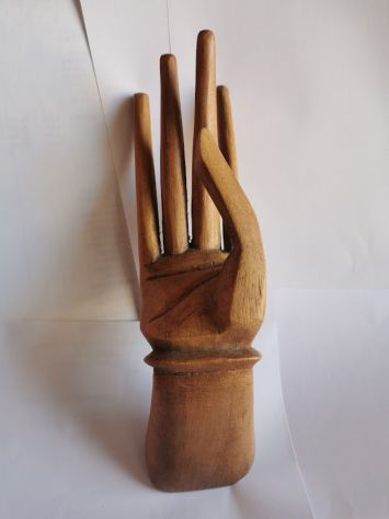 MANO ( IN LEGNO MASSELLO ) - Foto 5