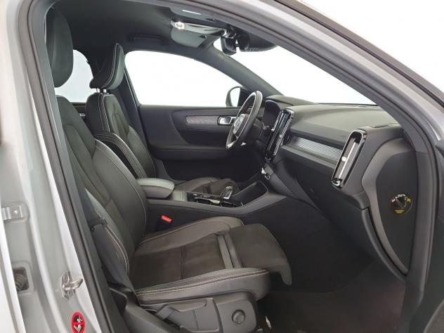 Volvo XC40 D4 AWD Geartronic R-Design - Foto 3
