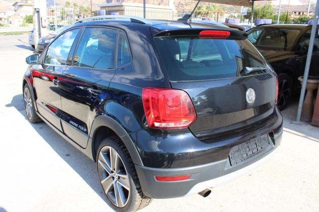 Volkswagen Polo CROSS 1.6 TDI 90CV DPF 5 porte Highline - Foto 10