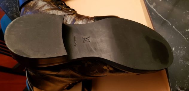 Anfibio Louis Vuitton Wonderland - Foto 7