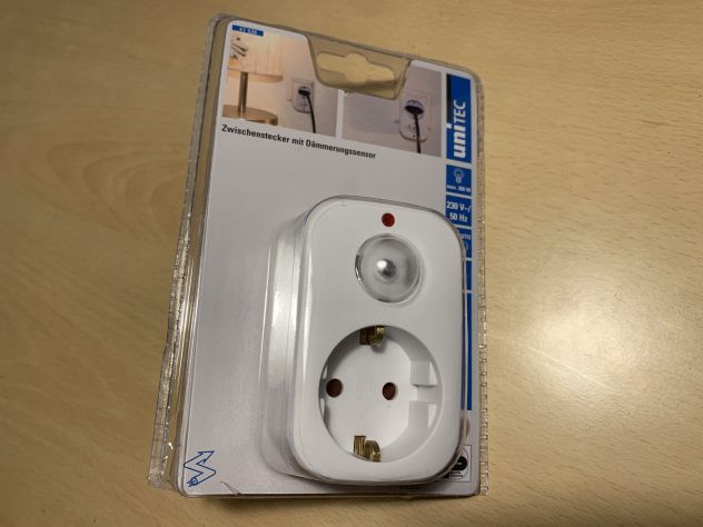 Adattatore con sensore crepuscolare uniTEC 47536 - Foto 2