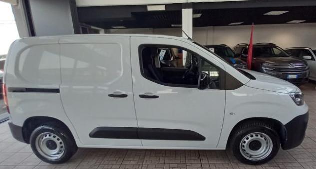 FIAT Doblo Doblò 1.5 BlueHdi 100CV 3 posti rif. 23922785 - Foto 2