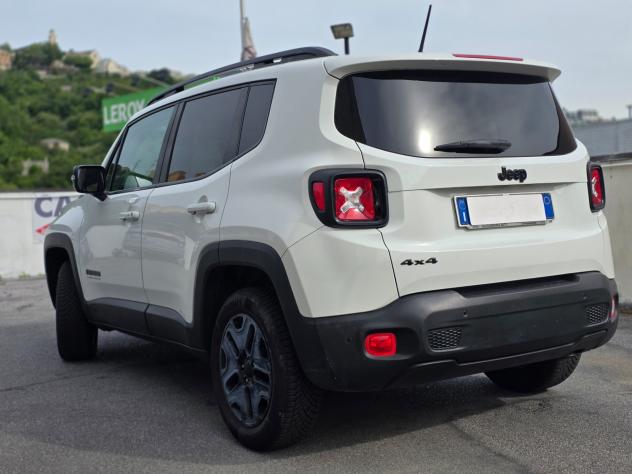 Jeep Renegade 2.0 Mjt 140CV 4WD Active Drive Low Upland - Foto 6