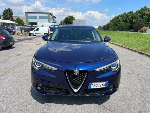Alfa Romeo Stelvio 2.2 Turbodiesel 210 CV AT8 Q4 - Foto 3