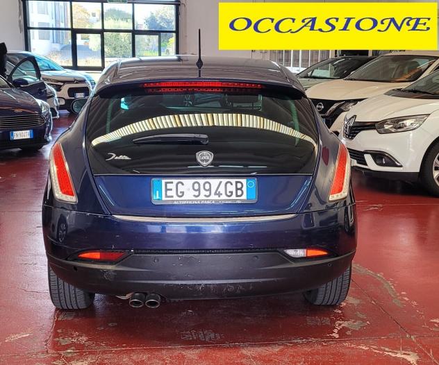 Lancia Delta 1.9 MJT Twinturbo DPF Oro - Foto 3