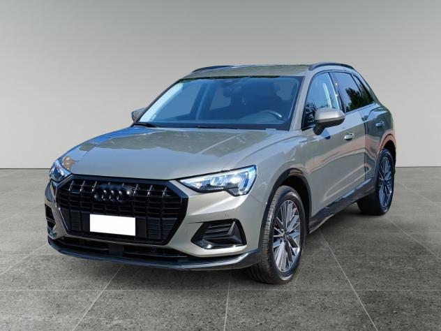 Audi Q3 Q3 40 2.0 tfsi Business Advanced quattro s-tronic.