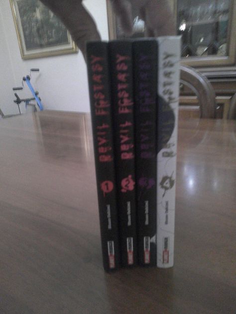 (2027)devil ecstasy(planet manga,panini comics,2020) - Foto 3