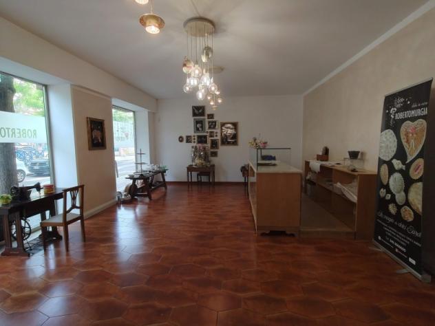 Alghero affittasi attività commerciale 3 vani 83 Mq - Foto 6