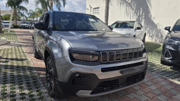 Jeep Avenger 1.2 turbo 110CV e-hybrid mhev Summit fwd edct6 Uff Italy