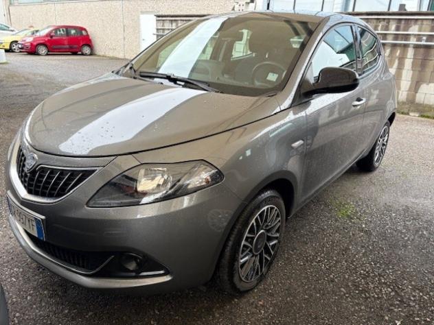 Lancia Ypsilon 1.0 FireFly 5 porte S&S Hybrid Platino - Foto 6